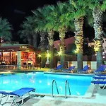 Latania شقة فندقية 3*