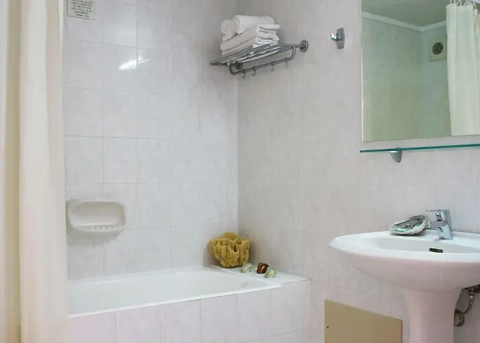 Latania מלון דירות