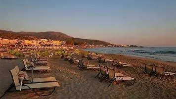 מלון דירות Latania