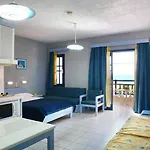 Latania Aparthotel
