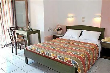 Latania Aparthotel